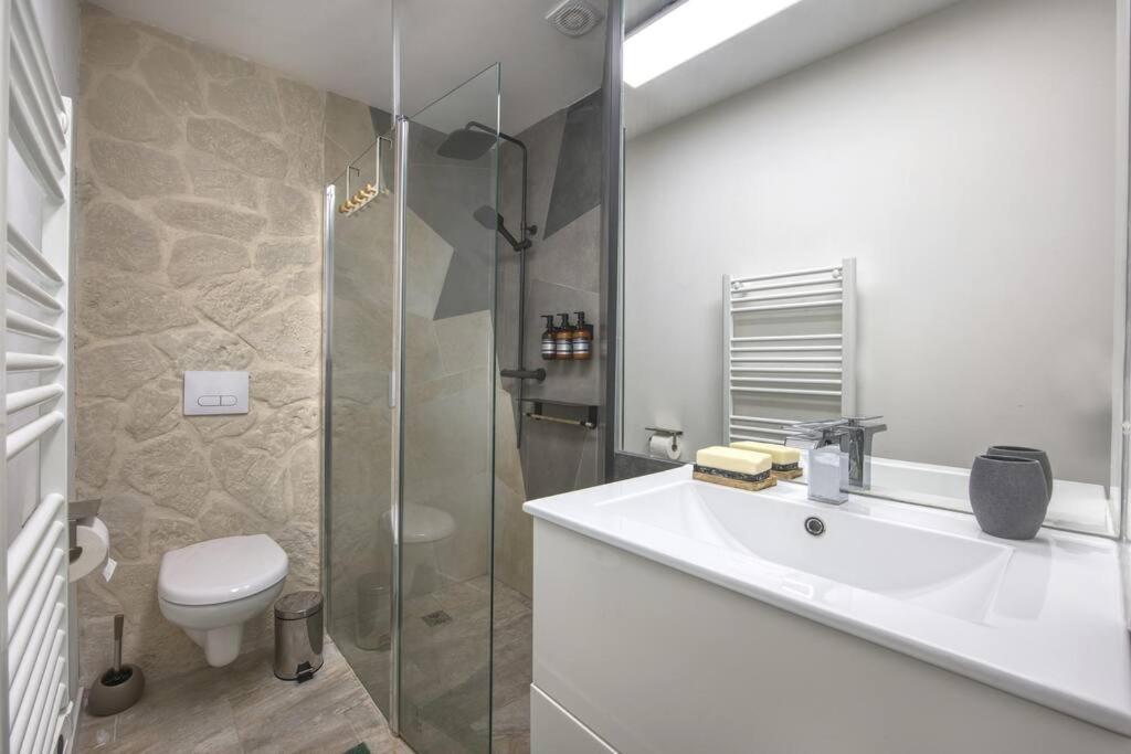Superbe Appartement, Hypercentre, 4Chambres. Béziers Eksteriør billede